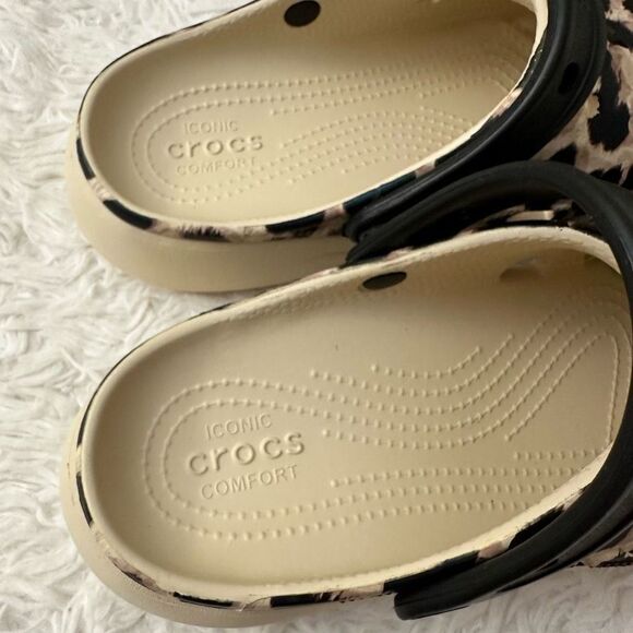 CROCS Classic Animal Remix Clogs Women's Size 8 Comfort Slip On Clogs new - Picture 6 of 8